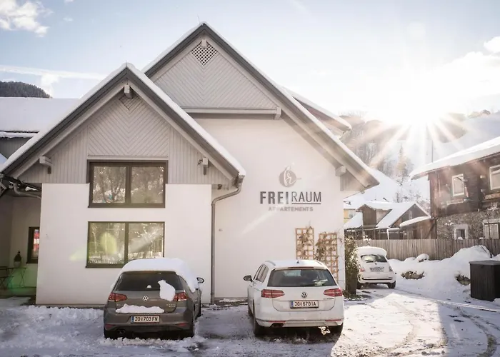 Freiraum * سخلادميخ